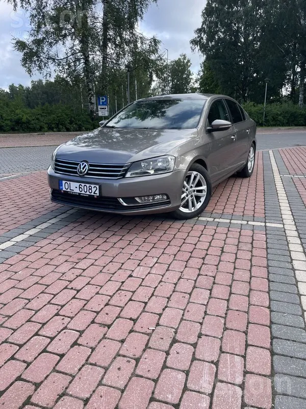 Volkswagen Passat (B7)