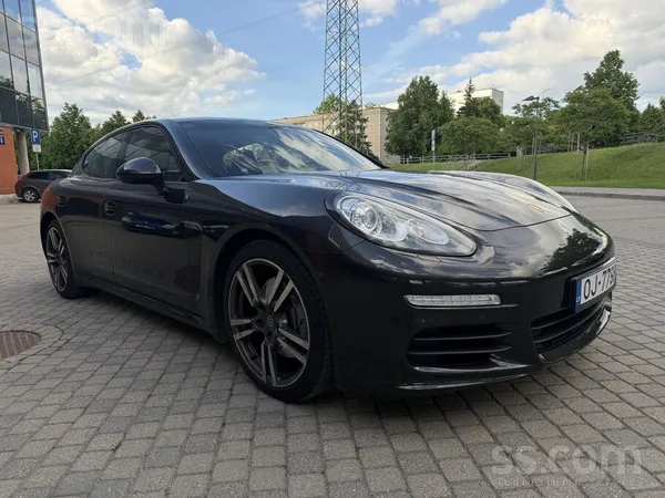 Porsche Panamera