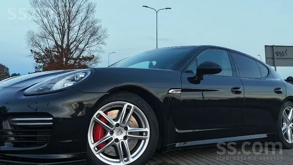 Porsche Panamera