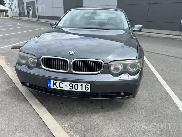 BMW 730