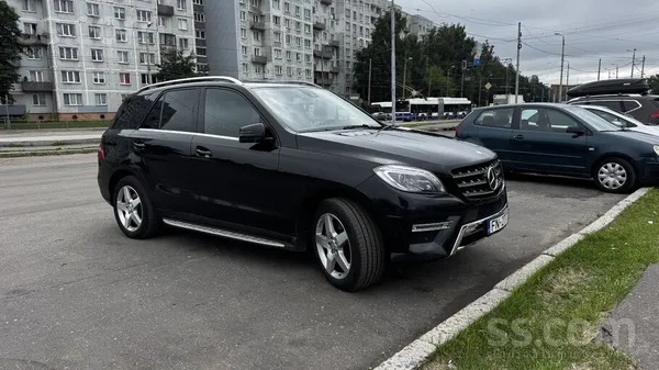 Mercedes Jauna teh apskate, jaunas vasaras riepas. Apkope e