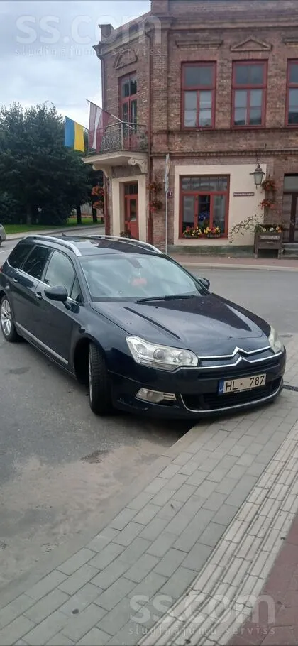 Citroen Pardod citroen c5x7 laba tehniska stavokli. 