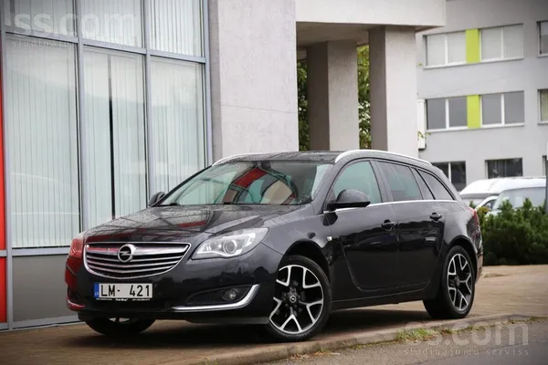 Opel Insignia - 1