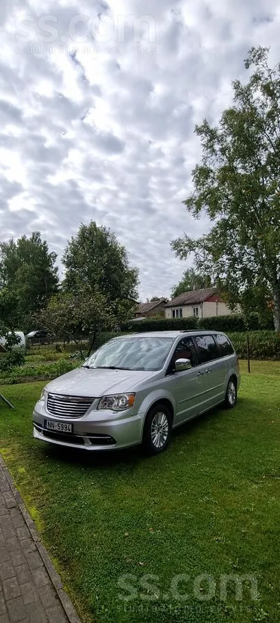 Lancia Pardodas Lancia Voyager 2, 8 dizelis laba tehniska