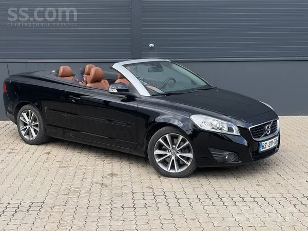 Volvo C 70 Summum 5 cilindru motors 2.0 D3-110 kW/ 150 zs, Tikko iedzīts no
