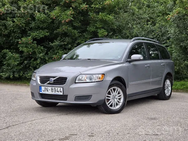 Volvo V50