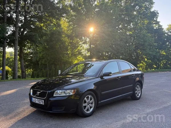 Volvo S40