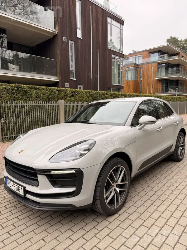 Porsche Macan