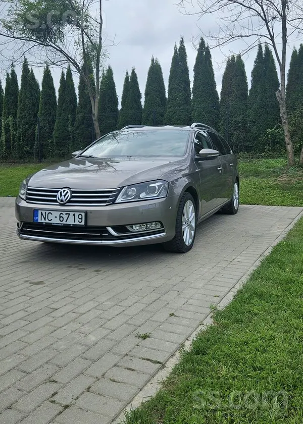 Volkswagen Passat (B7)
