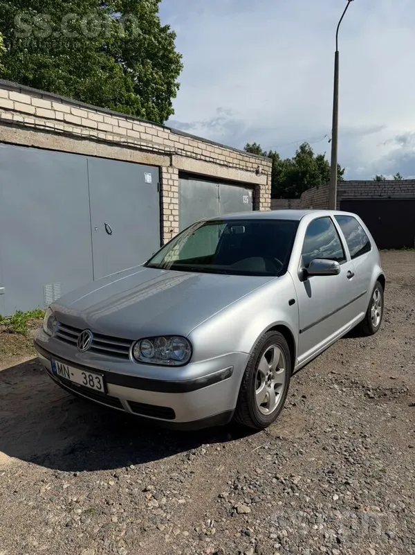 Volkswagen Golf 4