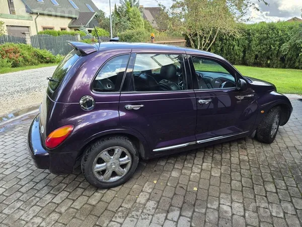 Chrysler Pārdodu 2004. gada PT Cruiser, 2.0 benzīna dzinējs