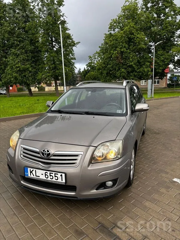 Toyota Avensis