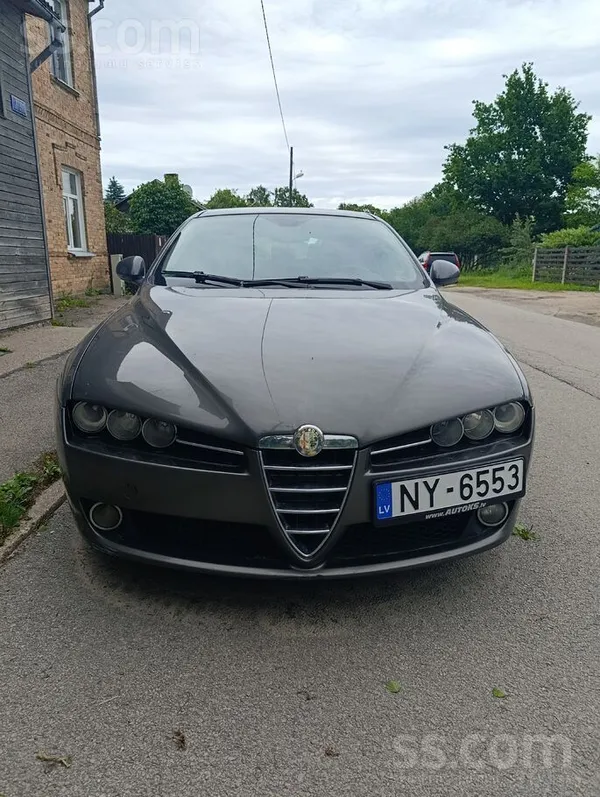 Alfa-Romeo 159