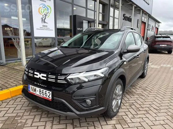 Dacia Sandero Stepway ar rūpnīcas garantiju līdz 2028. gada 22.maijam. Lieli