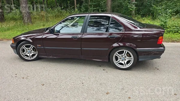BMW 325