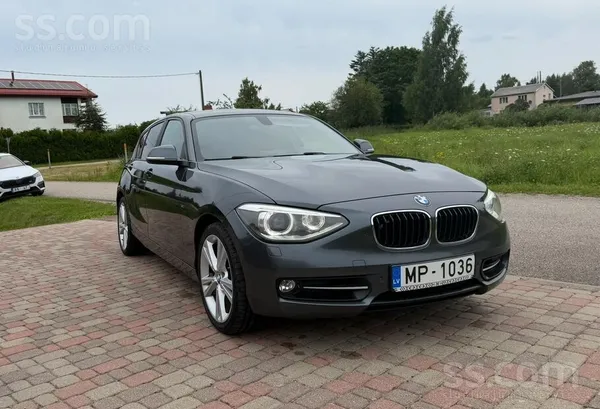 BMW 120