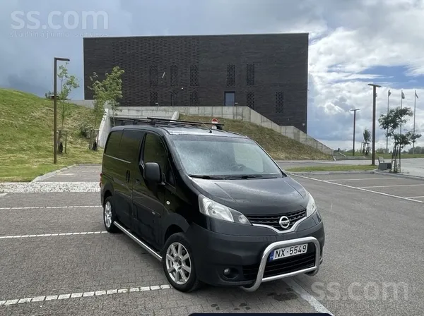 Nissan NV200