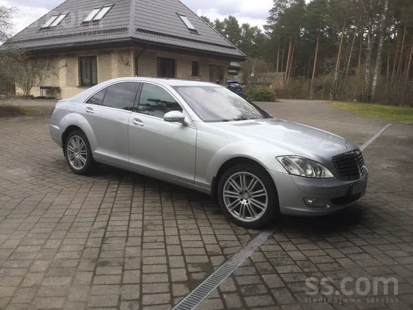 Mercedes S320