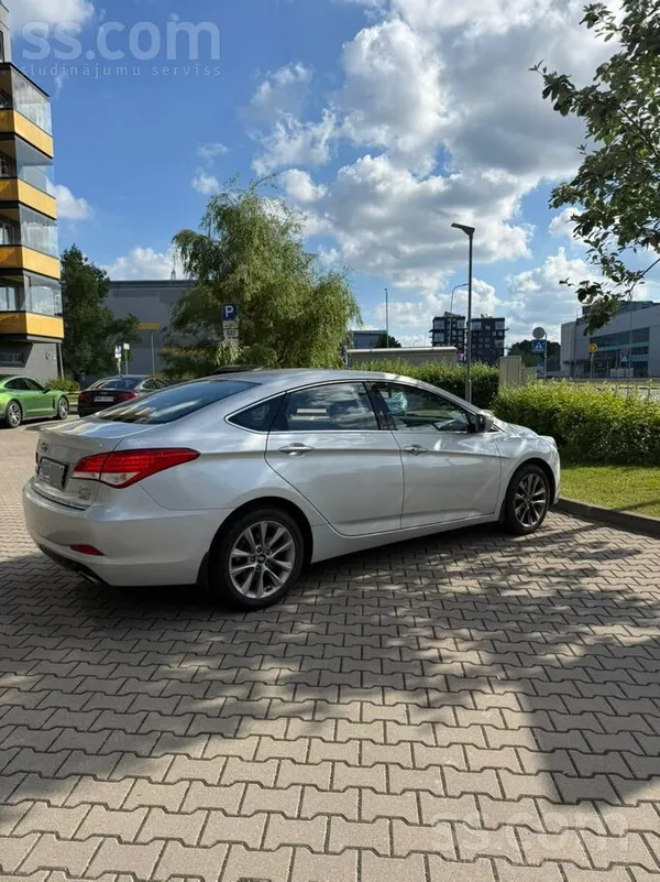 Hyundai i40