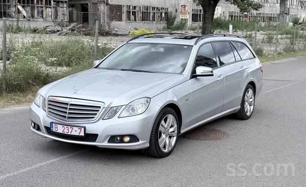 Mercedes Mercedes-Benz E350 4Matic ar uzticamo 3.0 dīzeļa m