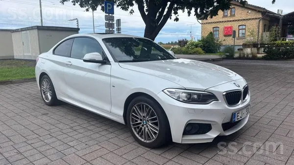 BMW 220