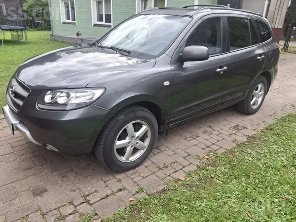 Hyundai Santa FE - 1