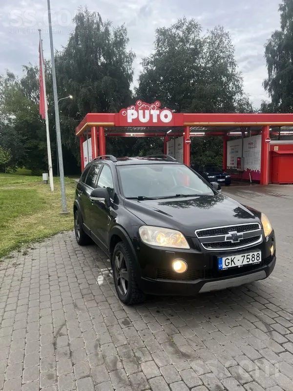 Продаю вместительный и практичный 7- местный Chevrolet Captiva на автомате.