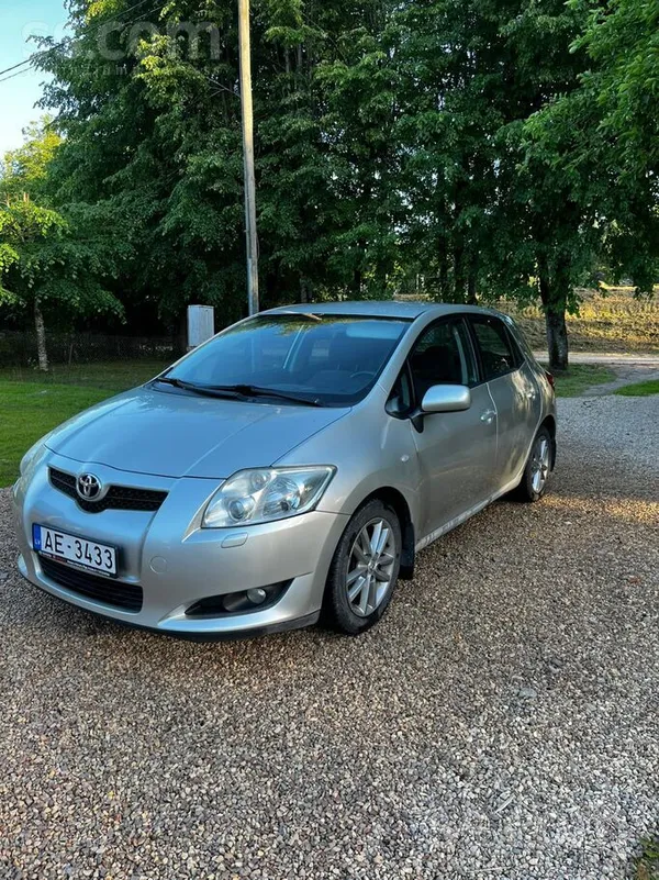 Toyota Auris