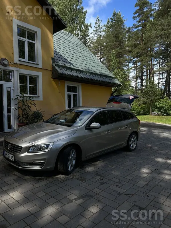 Volvo V60