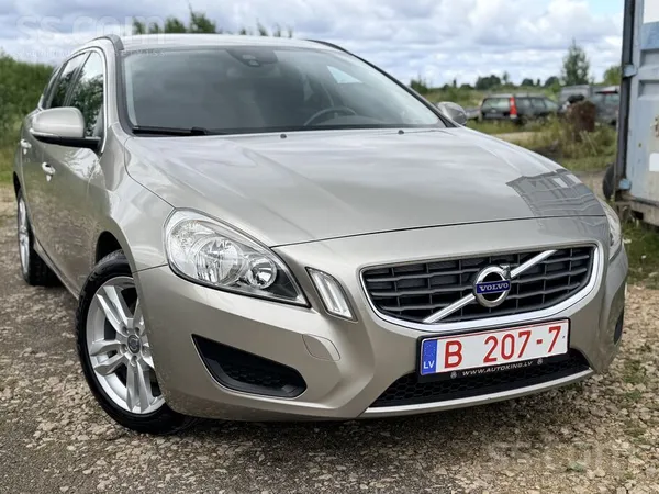 Volvo V60 - 1