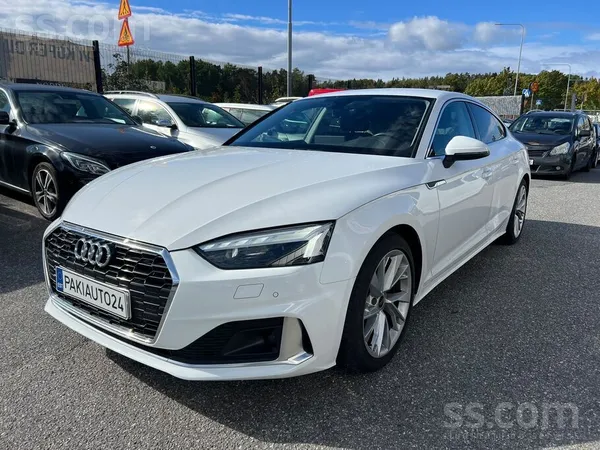 Audi Ieradies no Zviedrijas.