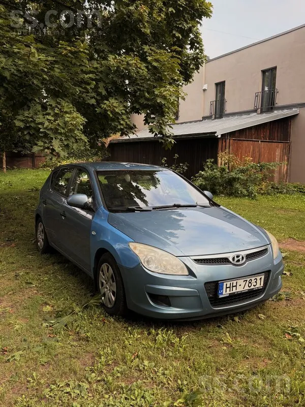 Hyundai Hyundai I30, uzticama, brauc labi, bet ir nolietoj