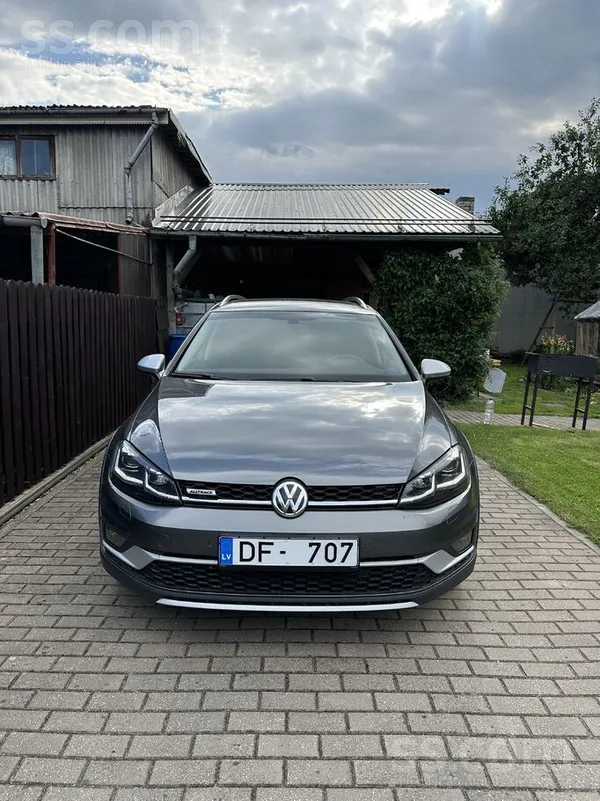 Volkswagen Golf 7 - 1
