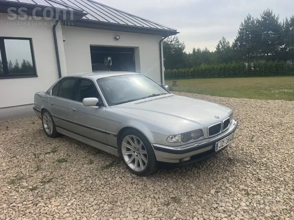 BMW 730