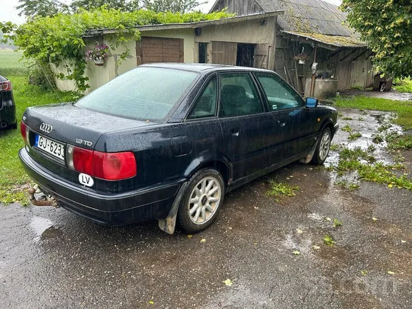 Audi 80