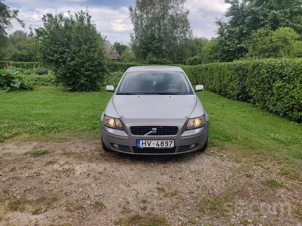 Skate beigsies 14.07. Check engine deg, jo jāmaina katalizators. 

Atrodas