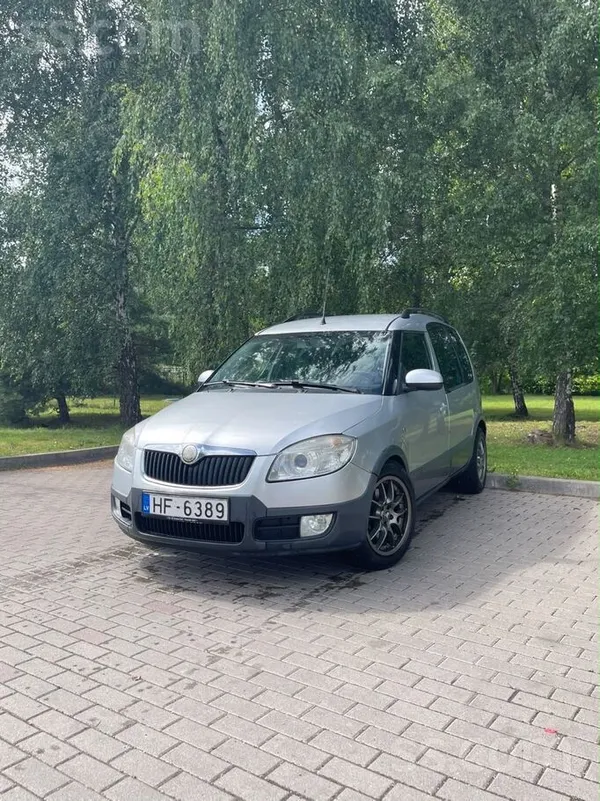 Skoda Pārdodu Skoda Roomster