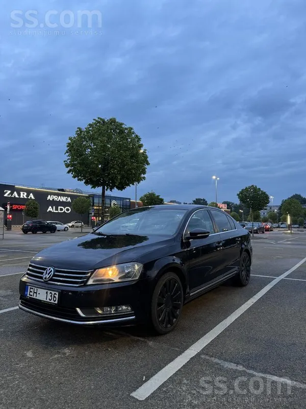 Volkswagen Passat (B7)