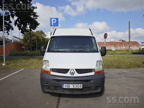 Renault Labdien. 