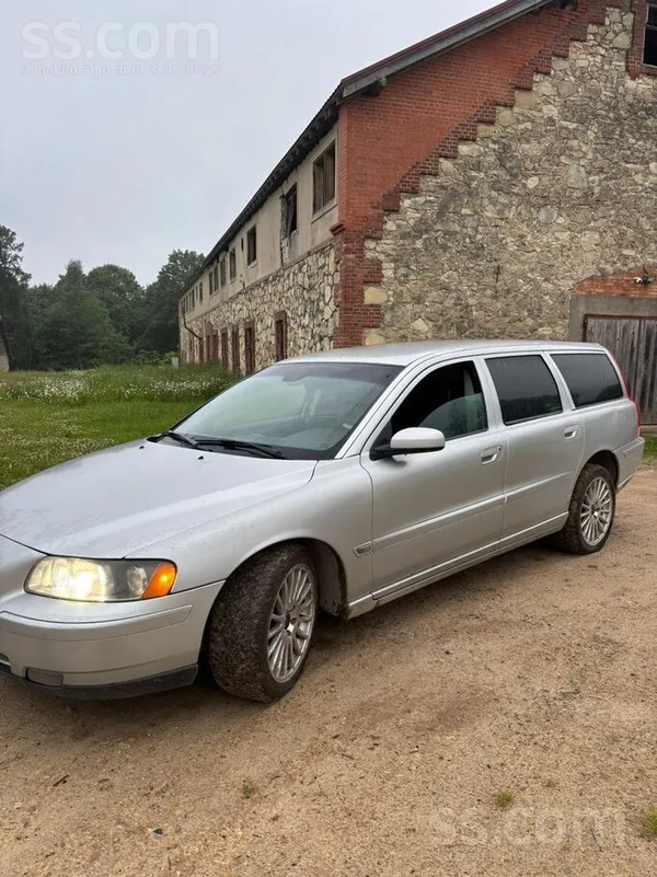 Volvo V70