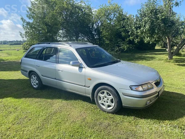 Mazda Pārdodu klasisku 1998. gada Mazda 626.