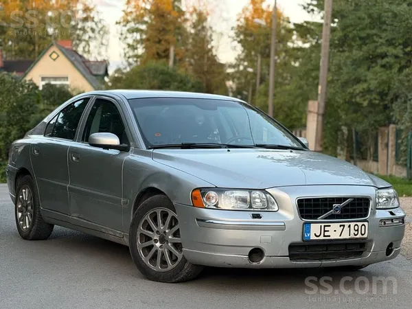 Volvo Pārdod volvo S60 2.4D D5 Facelift 2005g 