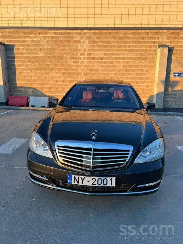 Mercedes S500