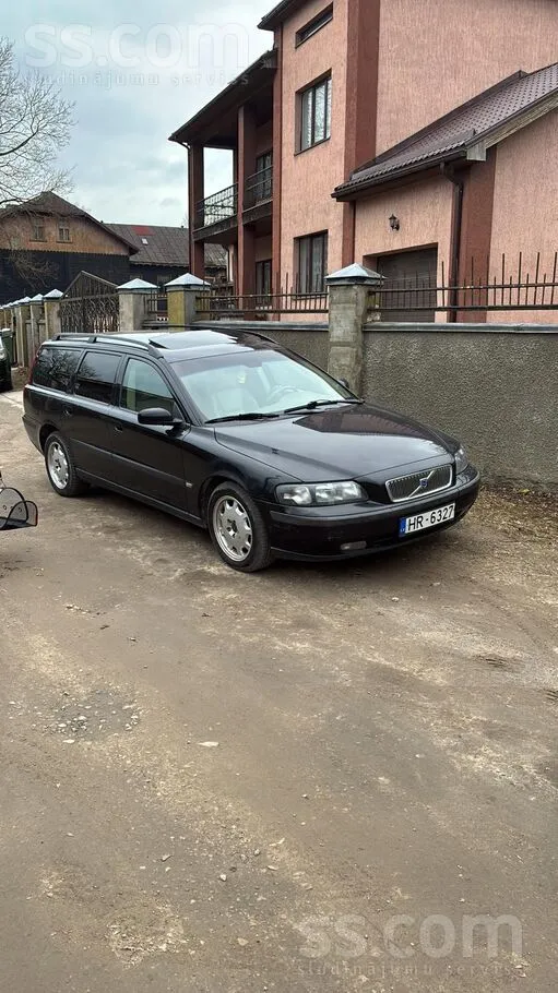 Volvo V70