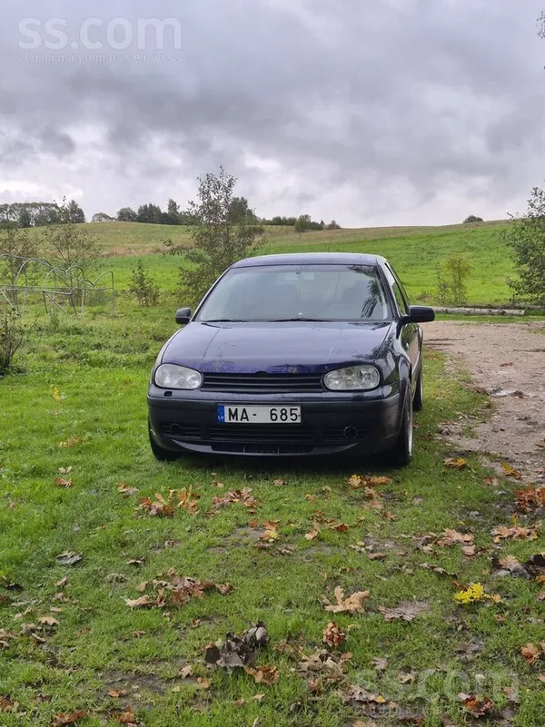 Продаем Volkswagen Golf 4 купе, техосмотр пройден 21.09. Машина своевременно