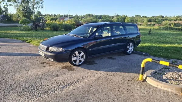 Volvo V70