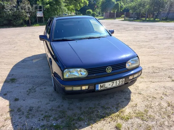 Pārdodu VW Golf 3 GT Bon Jovi edition. 1.8 benzīns/gāze, automāts. Bez tehni