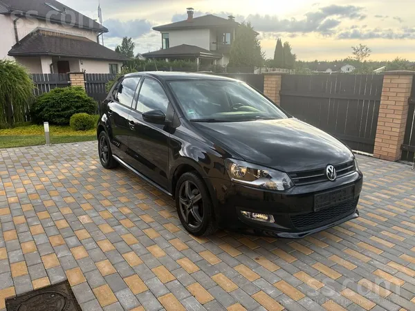 Volkswagen Polo - 1