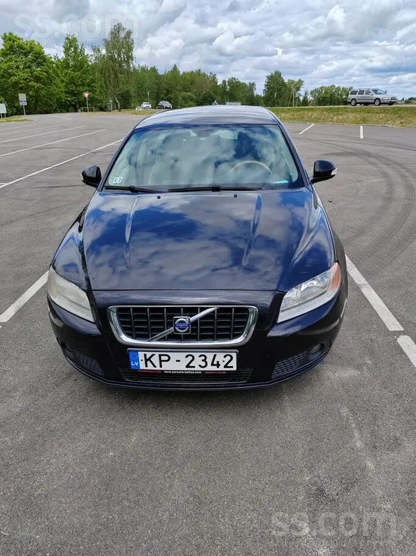 Volvo V70