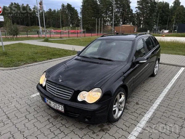 Mercedes C200